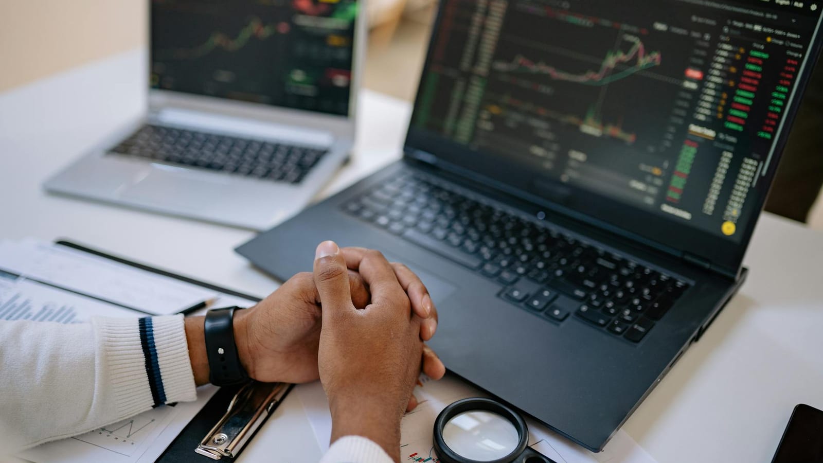 Anthropic cuts unauthorised share platform list to four
