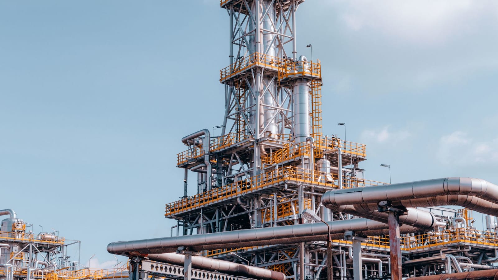 Brent Crude Drops Near $79 on Middle East Diplomacy