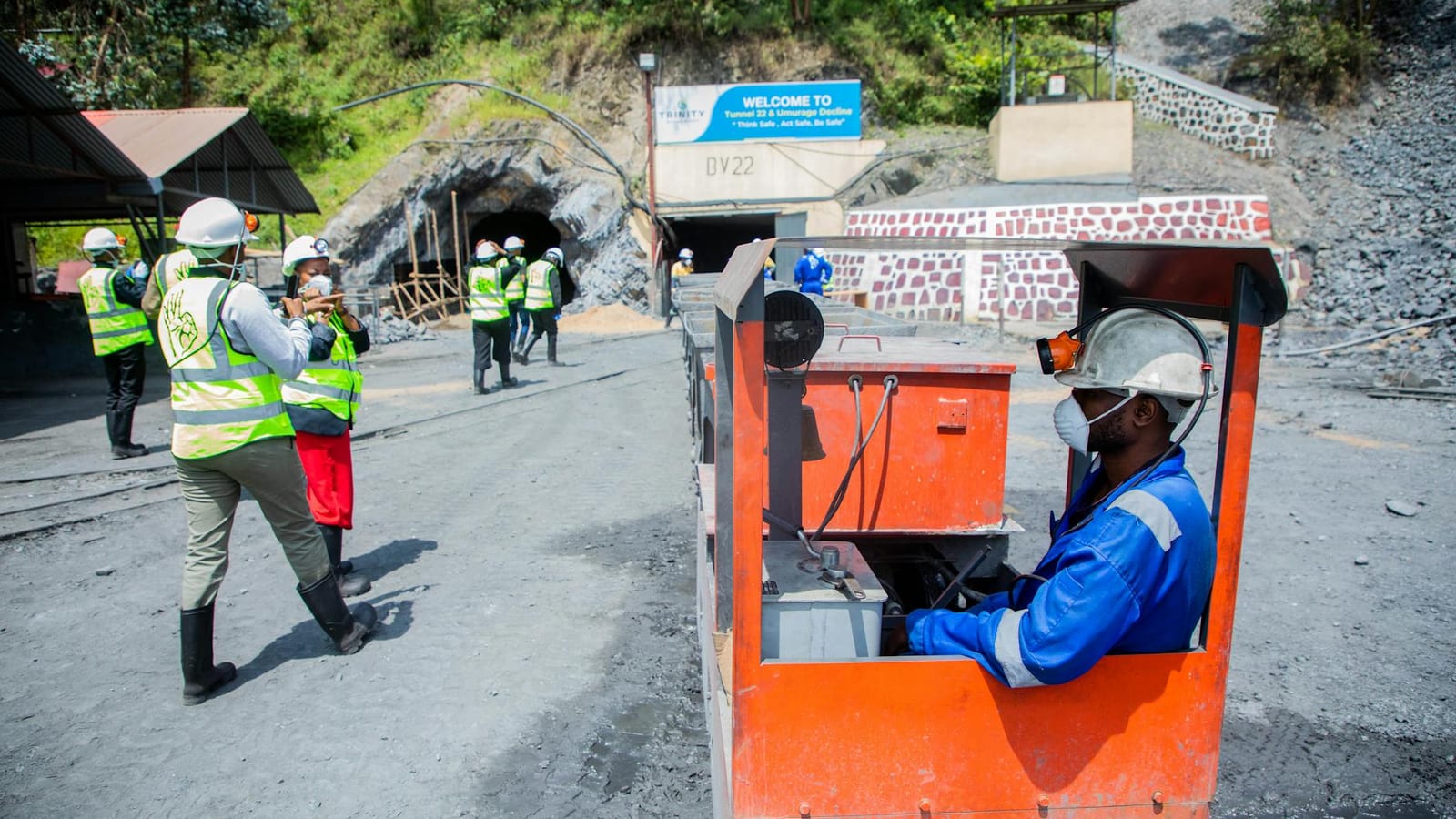 China mine blast kills 80 as Shanxi safety lapses probed