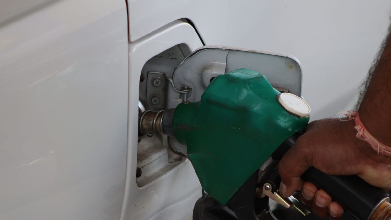 Fake Fuel And Airline Claims Disrupt Daily Spending
