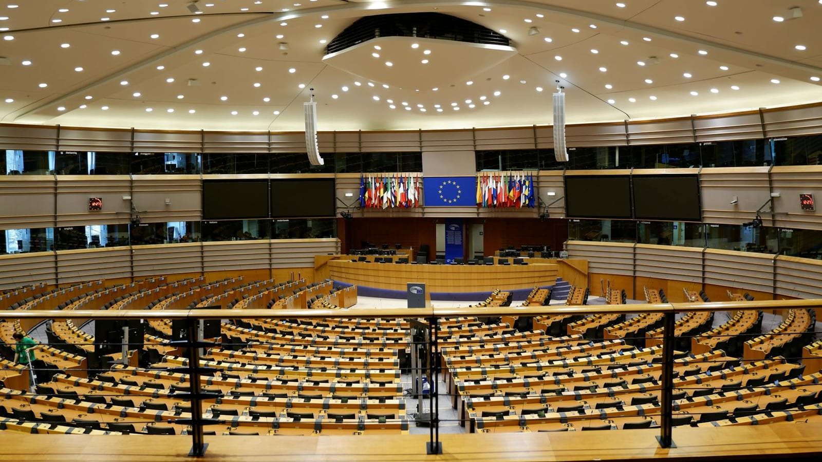 Germany Backs Associate EU Seat For Wartime Ukraine
