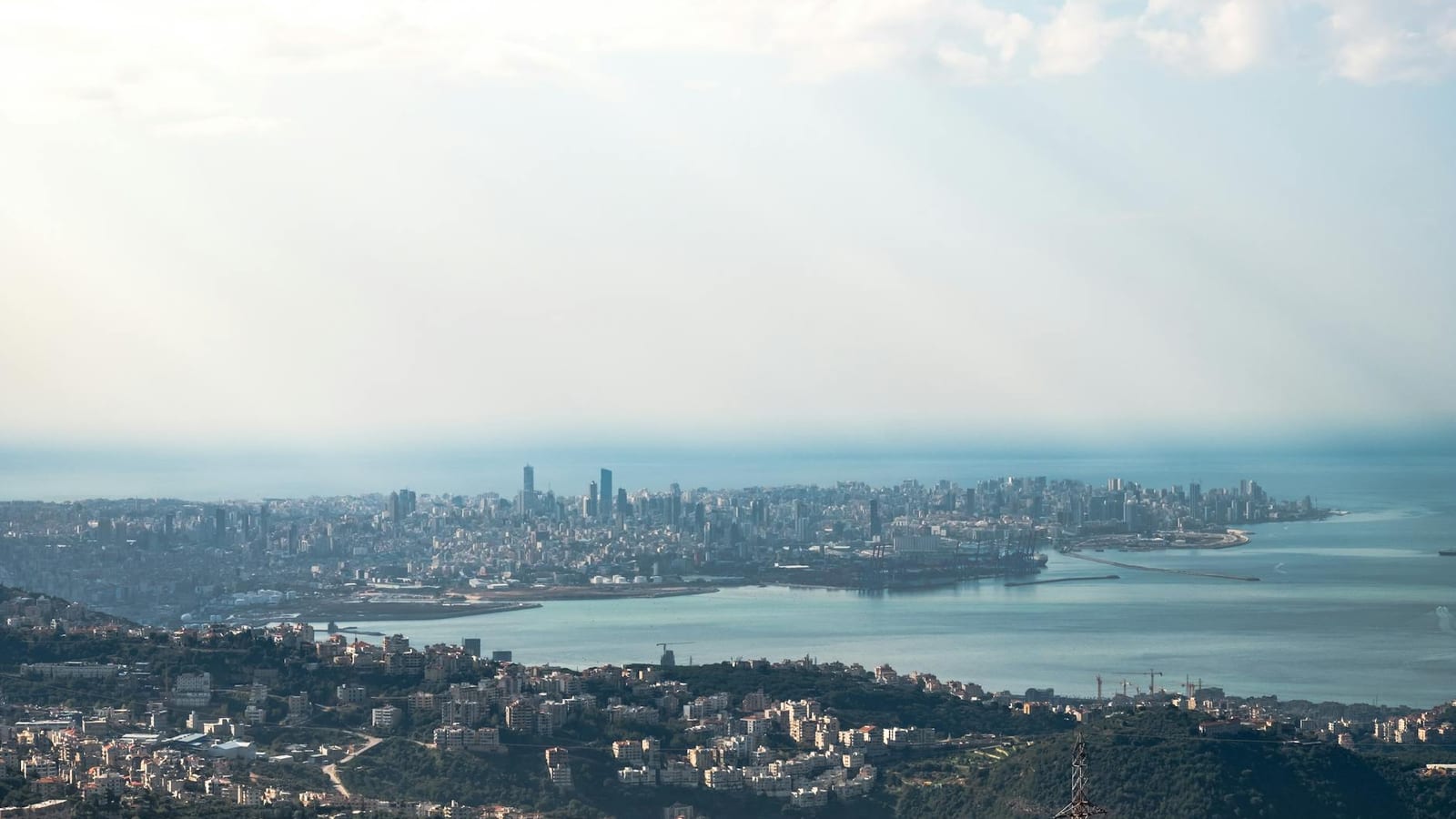 Israel widens Lebanon ground push despite ceasefire