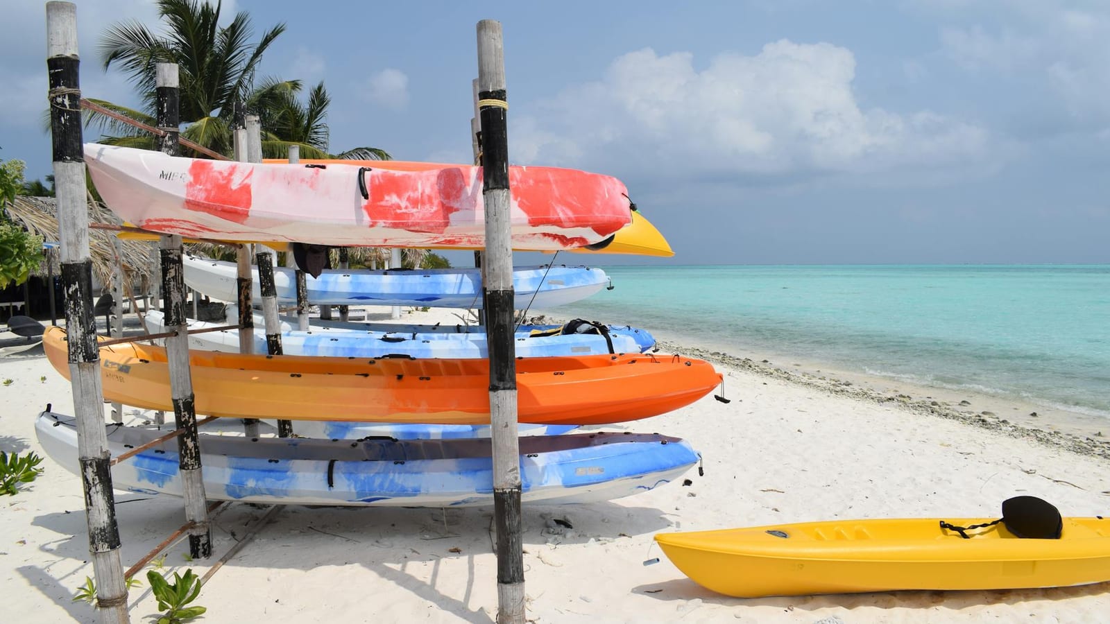 Lakshadweep Boat Scare Puts Tourist Safety in Focus