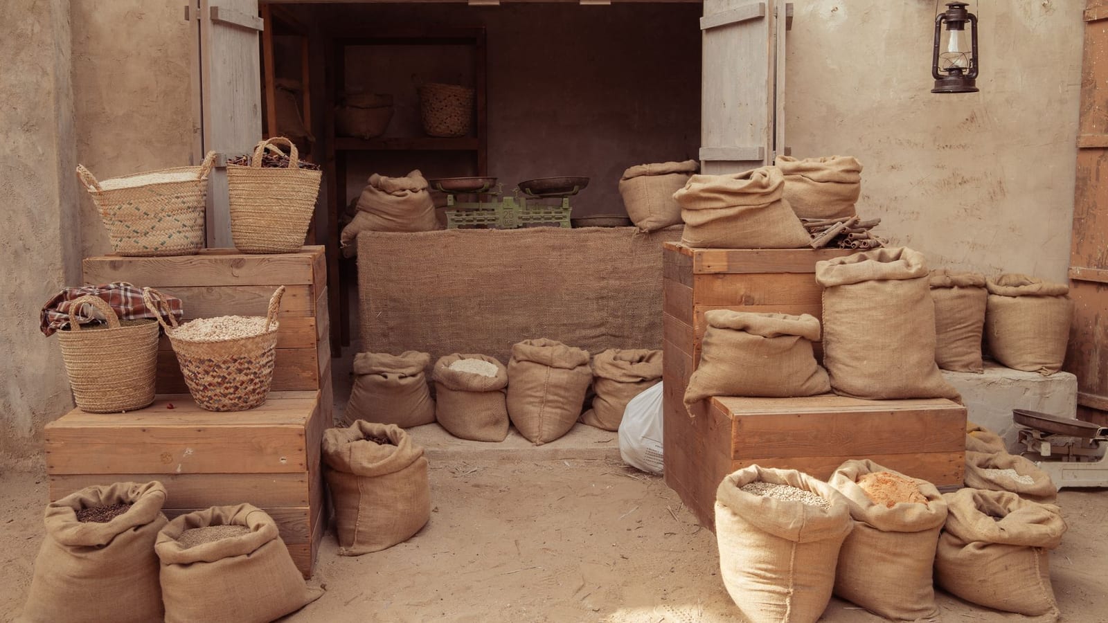 Maharashtra Traders Warn Mandi Fee May Lift Food Prices