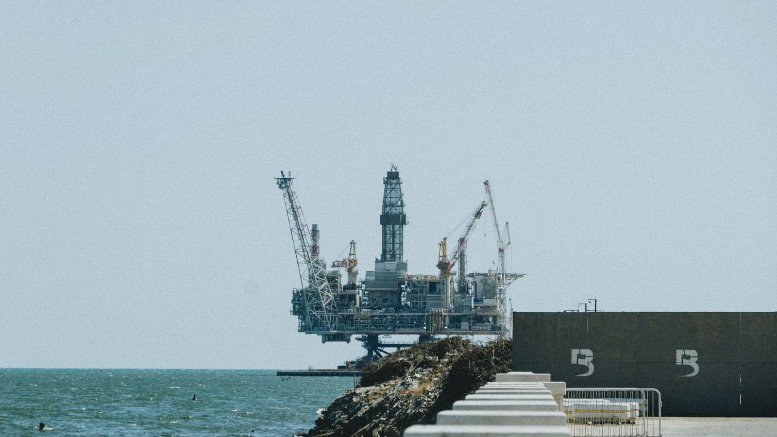 Mars Crude Premium Narrows as US Export Demand Cools