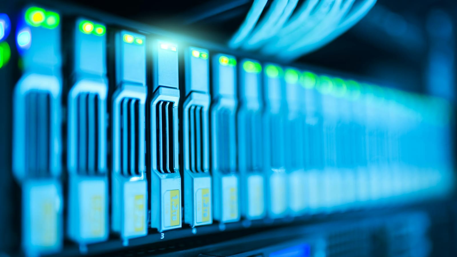 Pimco Warns AI Data Center Debt Is Splitting Fast