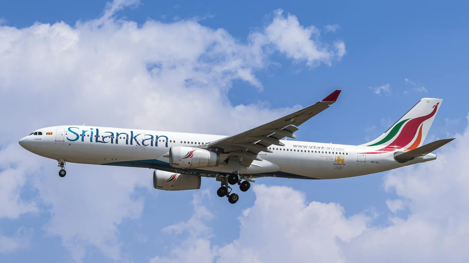 SriLankan Airlines ex-CEO found dead at cricketer's home