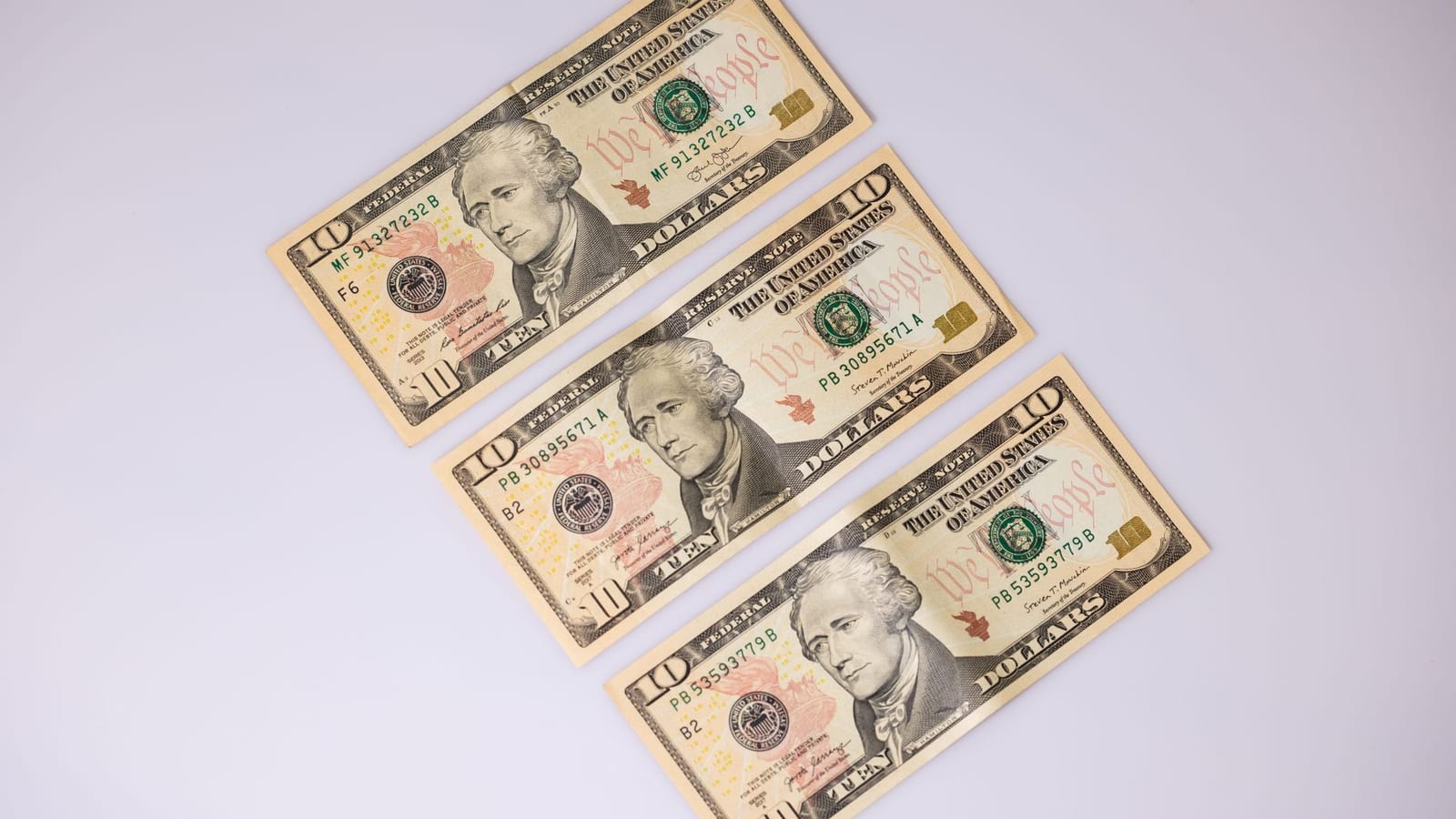 Strong Dollar Puts Rupee, Oil Imports Back in Focus