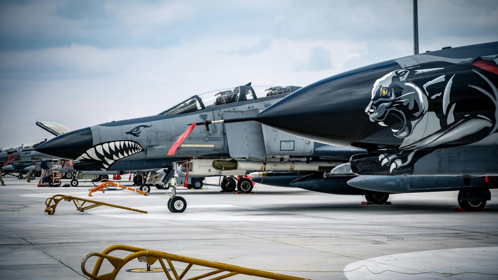 US aircraft losses in Iran campaign raise Gulf risks